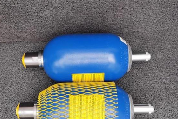 蓄能器選擇與維護，必備知識分享！ 圖2