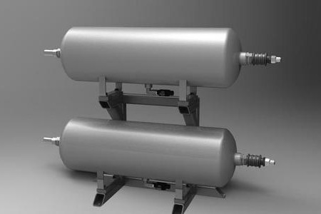 如何快速排除皮囊式蓄能器的故障？